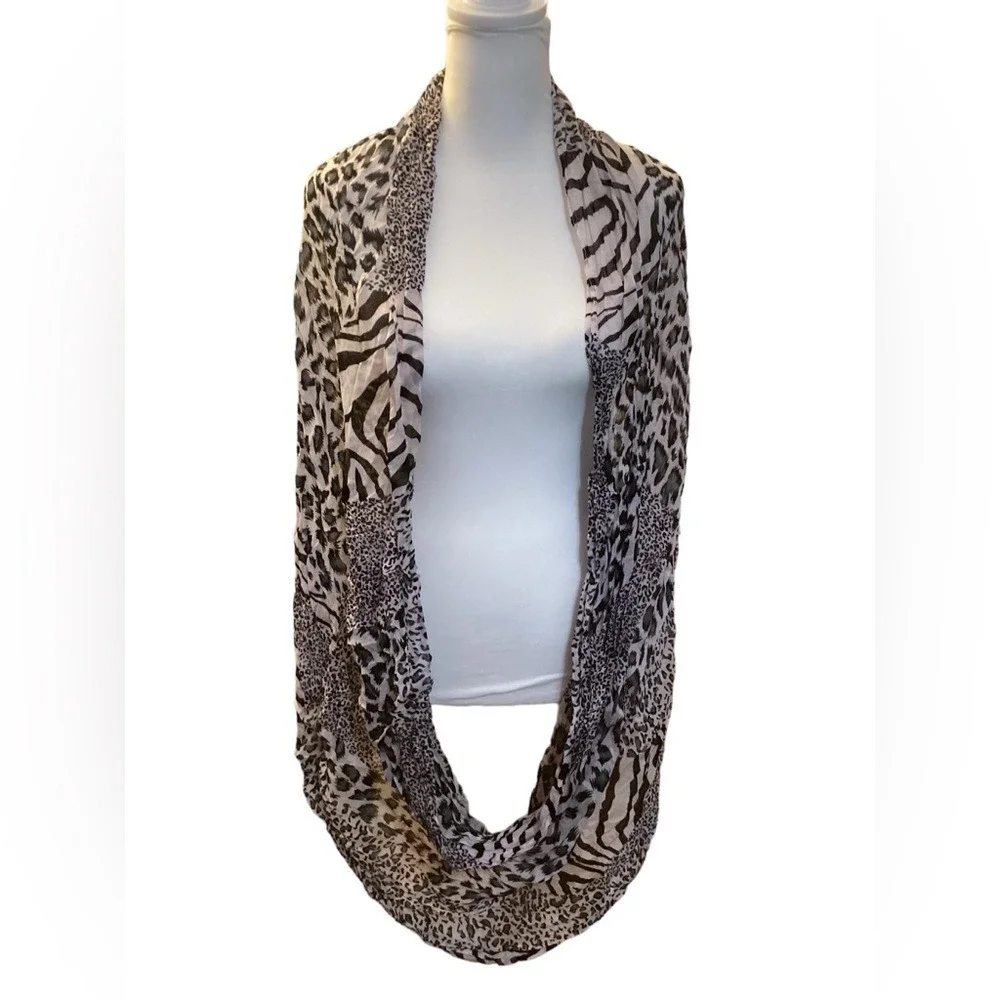 Women's Infinity Scarf Leopard Zebra Print Lightweight Polyester Black White